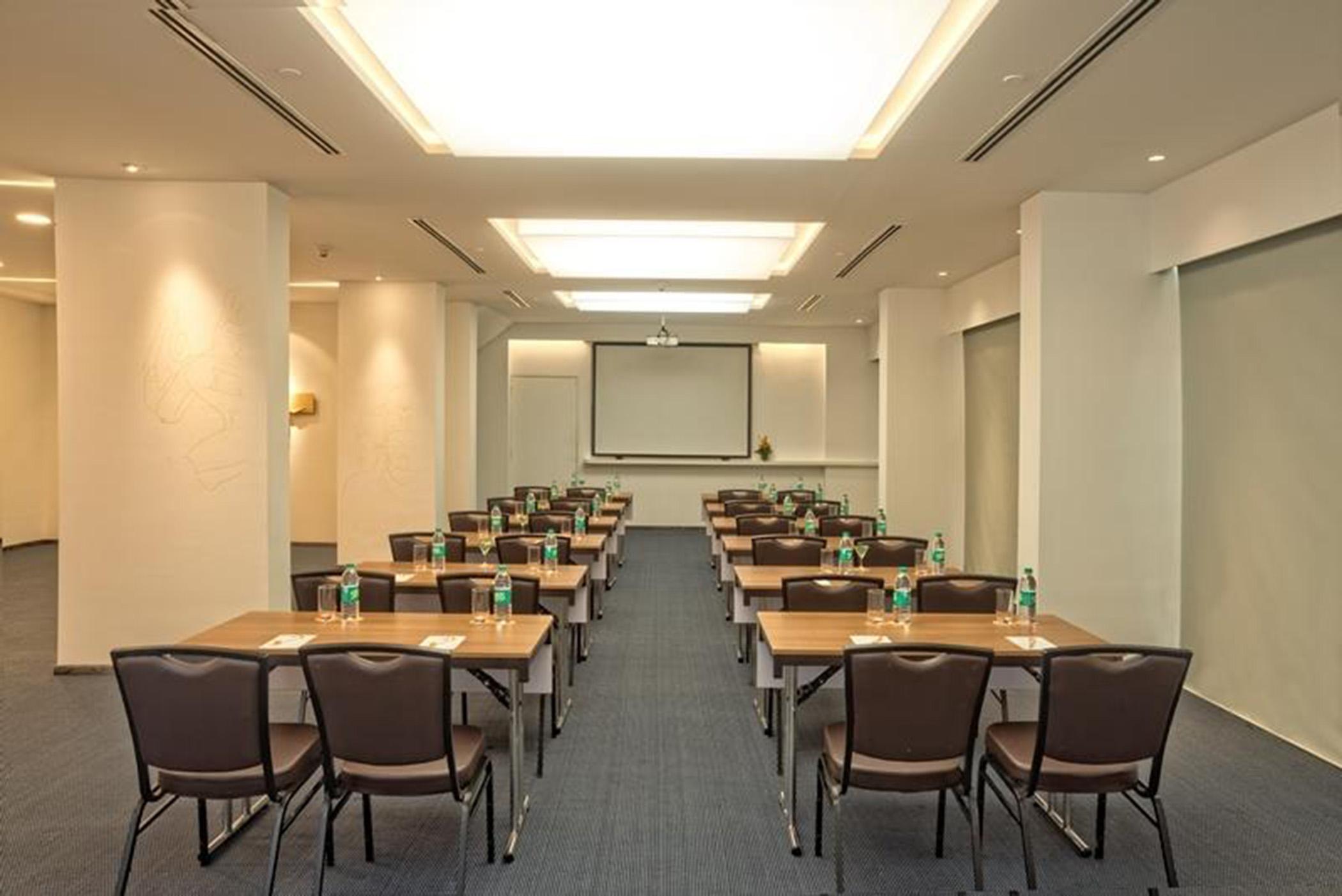 Hotel Kohinoor Elite Near Bkc Mumbai