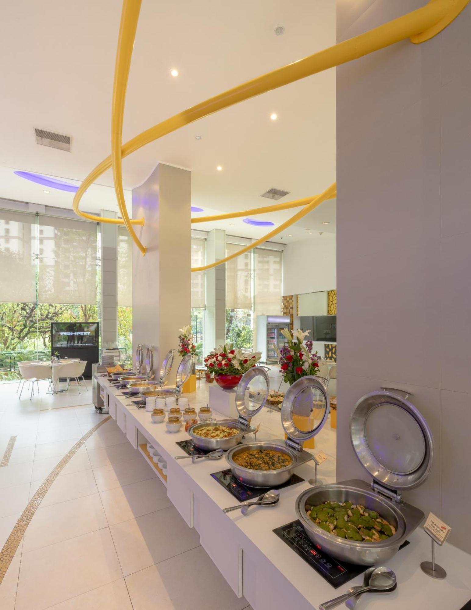 Kohinoor Elite Near Bkc Hotel 3*